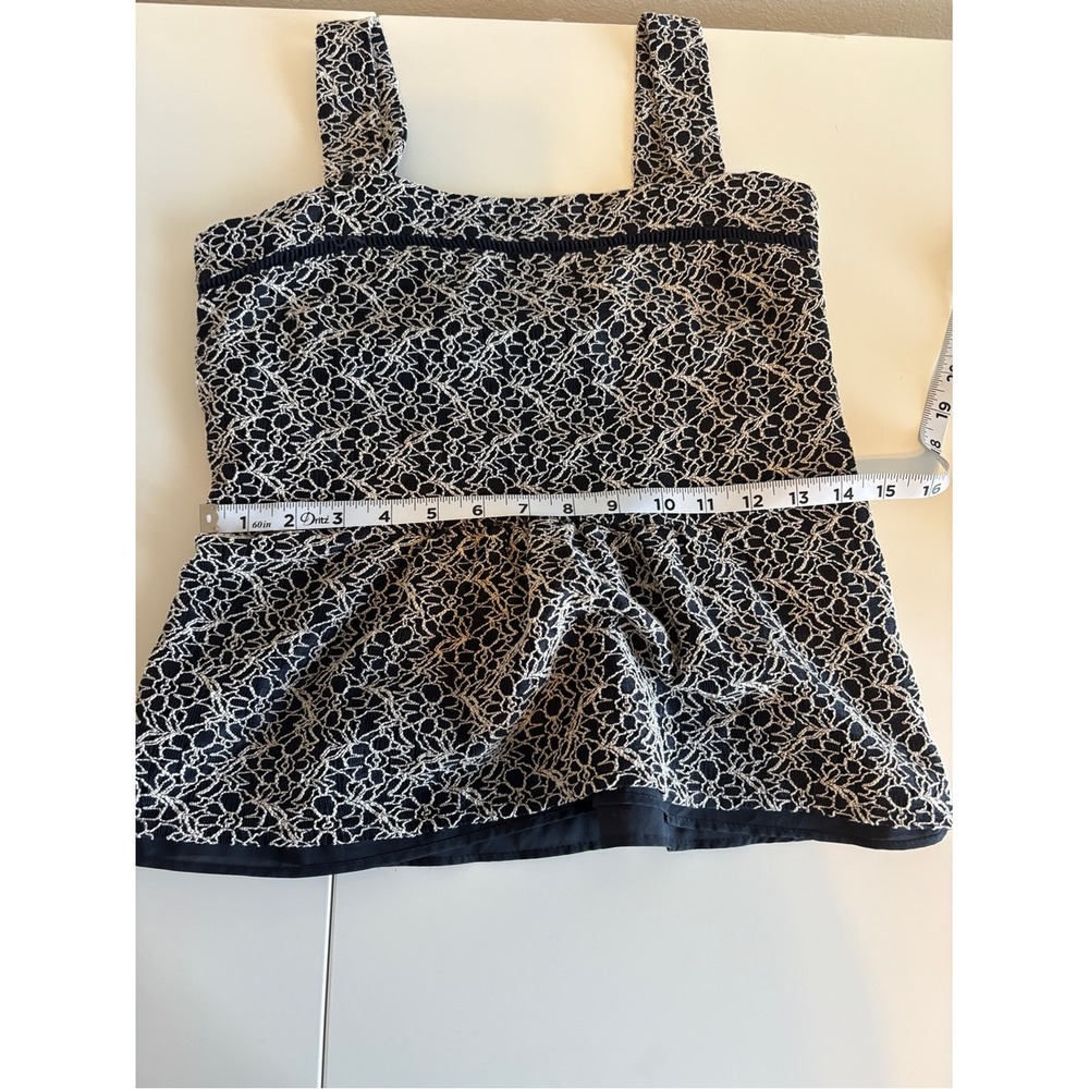 Banana Republic Black & White Lace-Inspired Peplum Tank - Picture 8 of 9